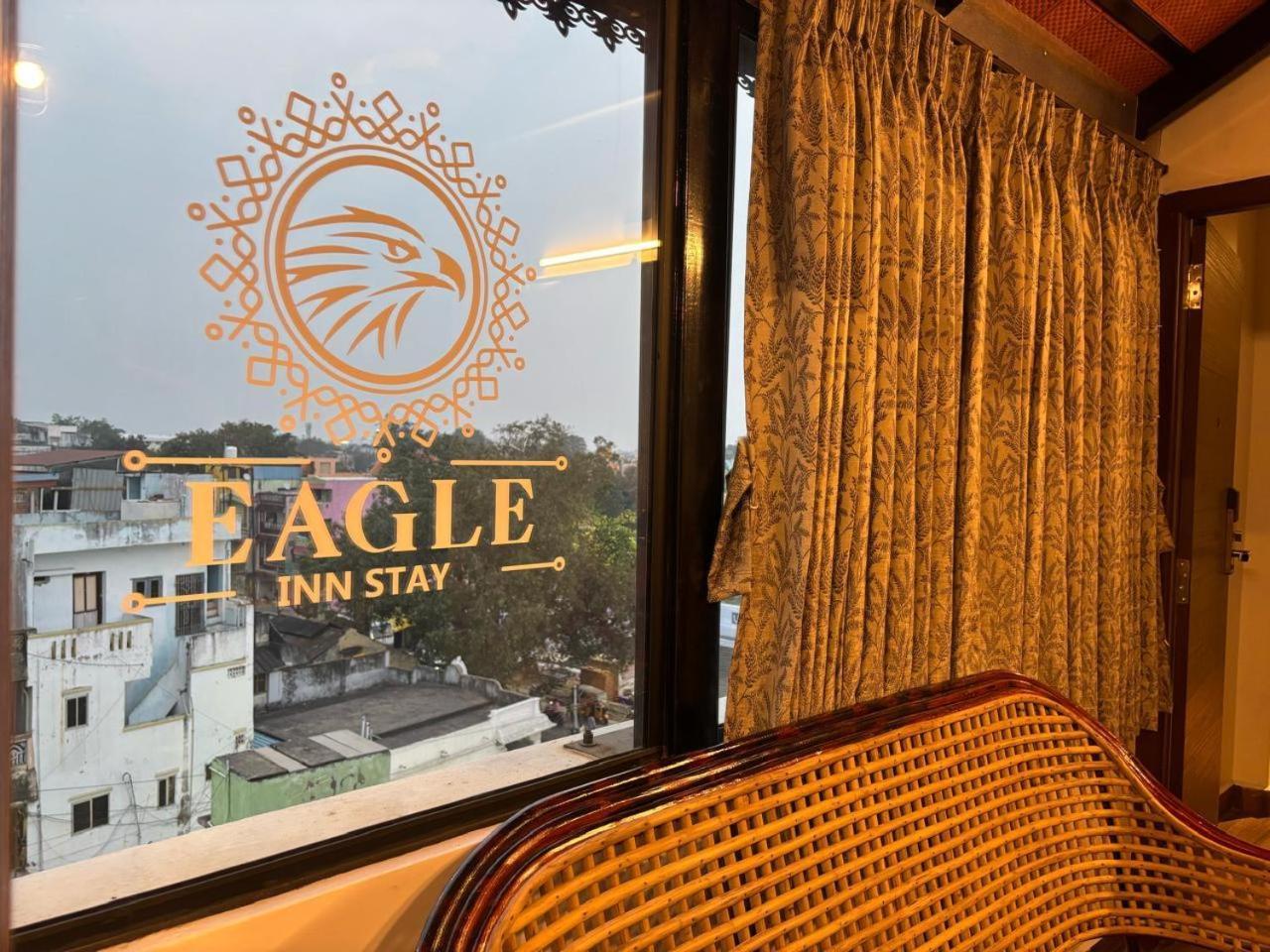 Eagle Inn Stay 甘吉布勒姆 外观 照片